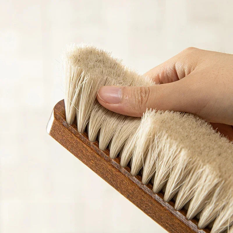 Escova Alongada para Limpeza